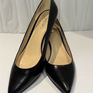 Nine West Classic Black Heels